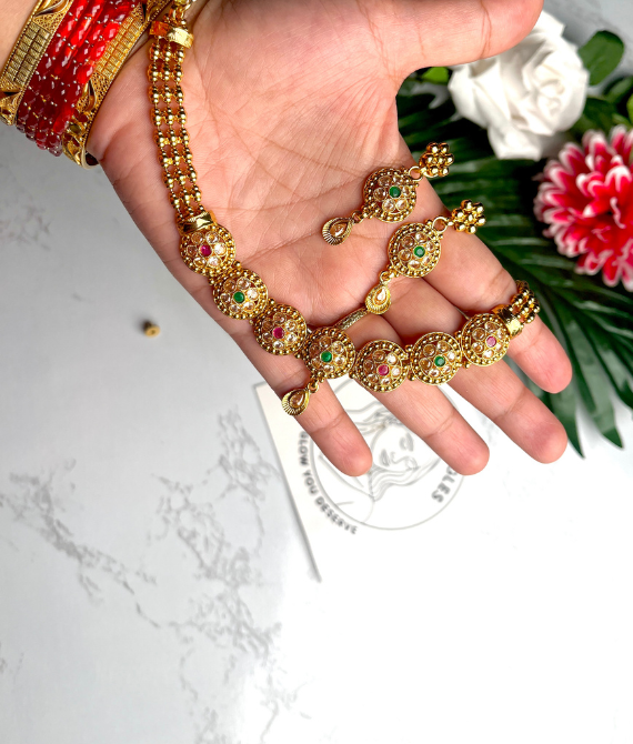 The Rangavali Heritage Choker Set